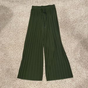 New flowy green pants